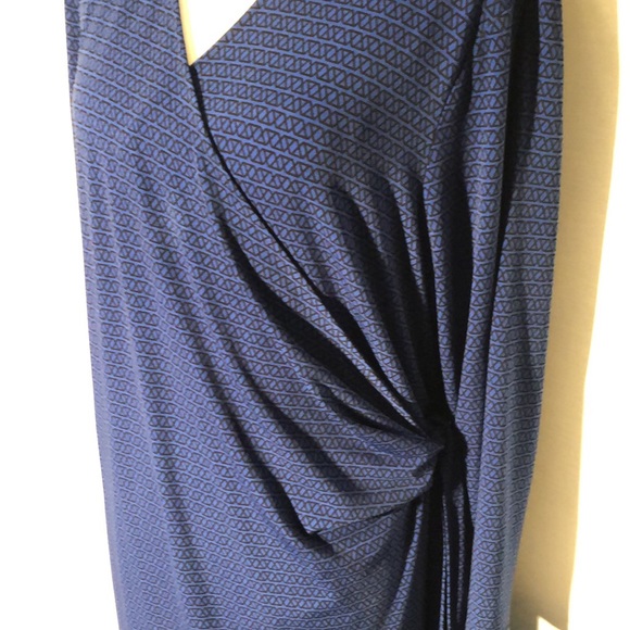 The Limited Collection Women's Geometric Wrap Dress Size 1X Black Blue W… - Picture 3 of 10